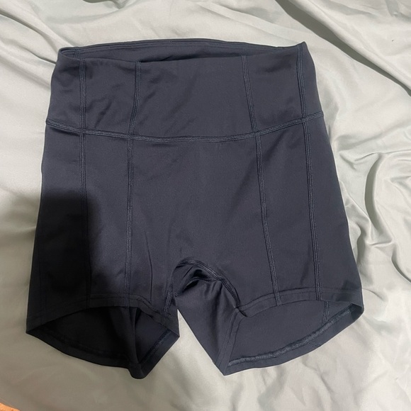 GS Power High Rise Shorts: Darkest Teal - Picture 1 of 3